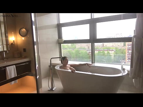 ❤️ Geweldige babe Hertstochtlik rukt har kut yn 'e badkeamer ️ Russyske porno by porno fy.assistdoctor23.ru ️❤