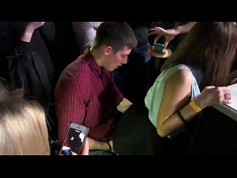 ❤️ Echte seks yn in Russyske nachtclub. 18-jierrich Russysk famke yn 'e anus en fagina neukt yn in nachtclub ️ Russyske porno by porno fy.assistdoctor23.ru ️❤